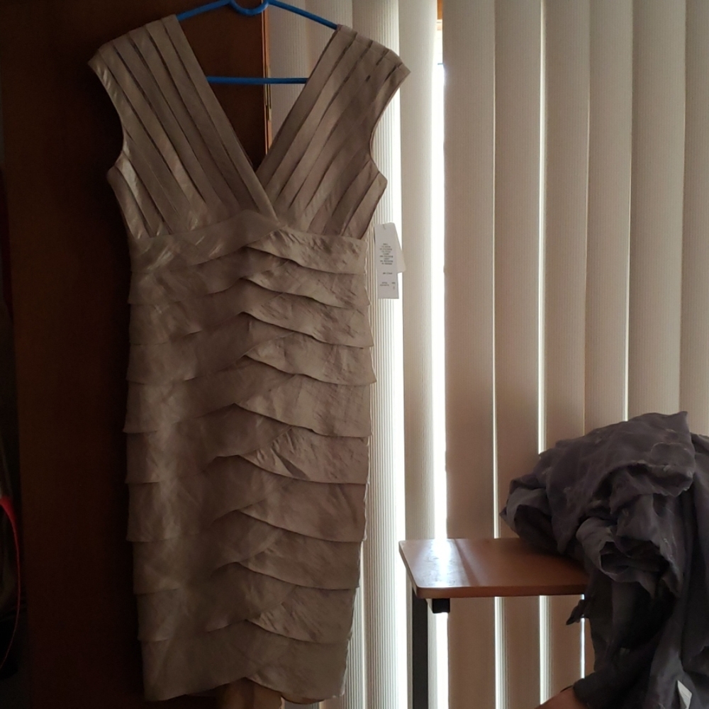 Cocktail/dinner dress